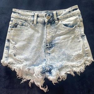 Light Wash Kancan Denim Jeans